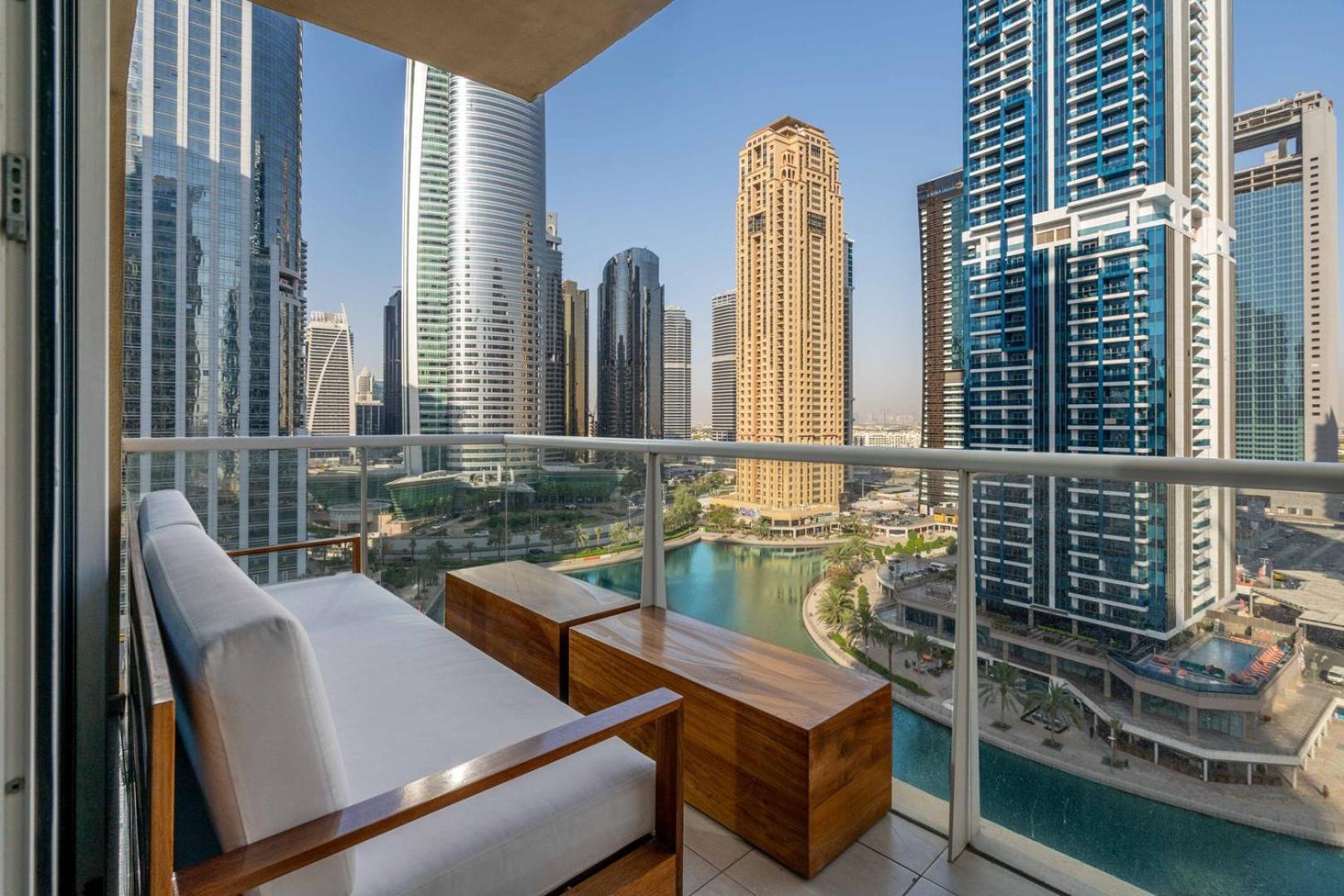 Guestready - Sophisticated Living At Lake View Lejlighed Dubai Eksteriør billede